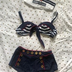 Size XS Womens Sexy Sailor Costume